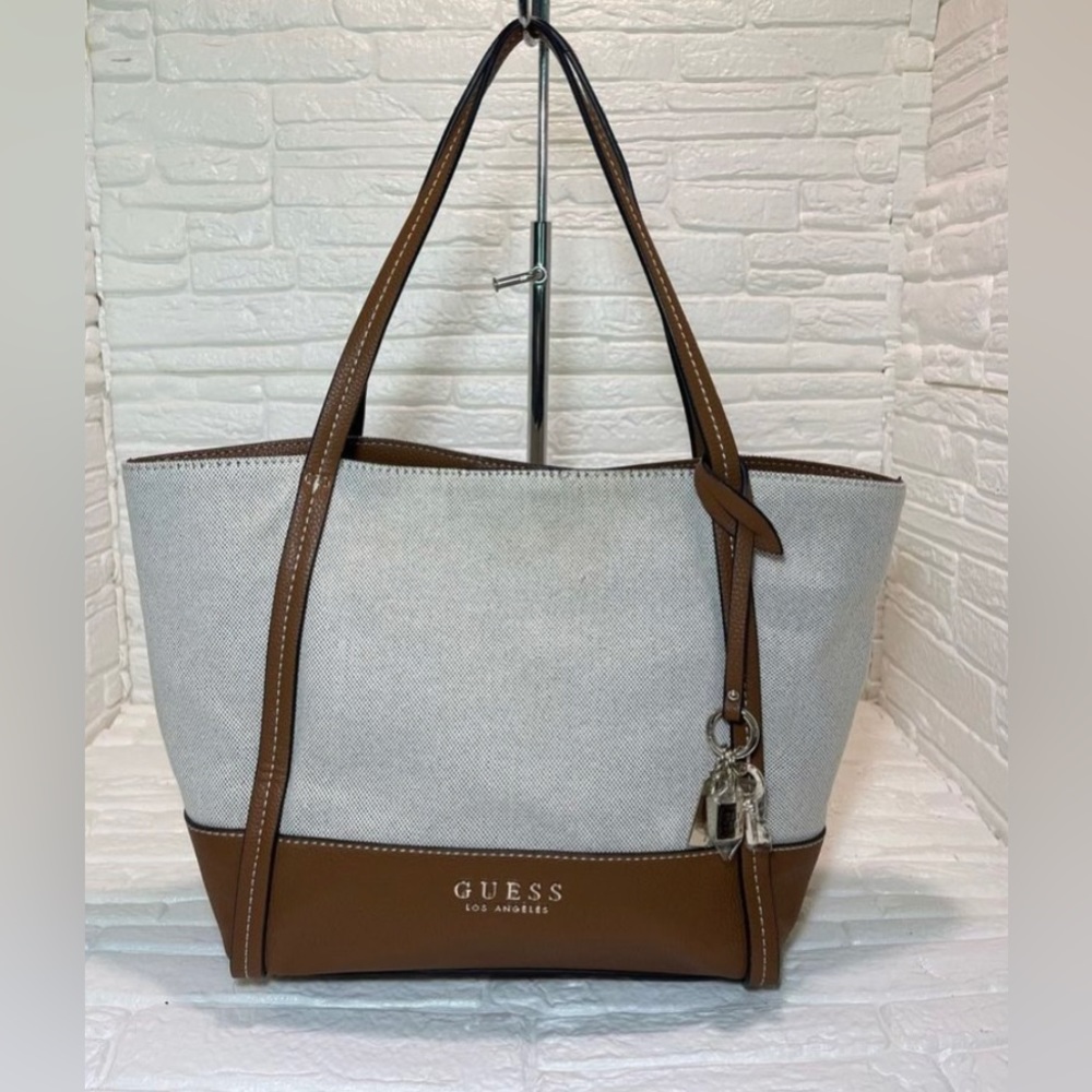 NWOT Guess tote - shoulder purse